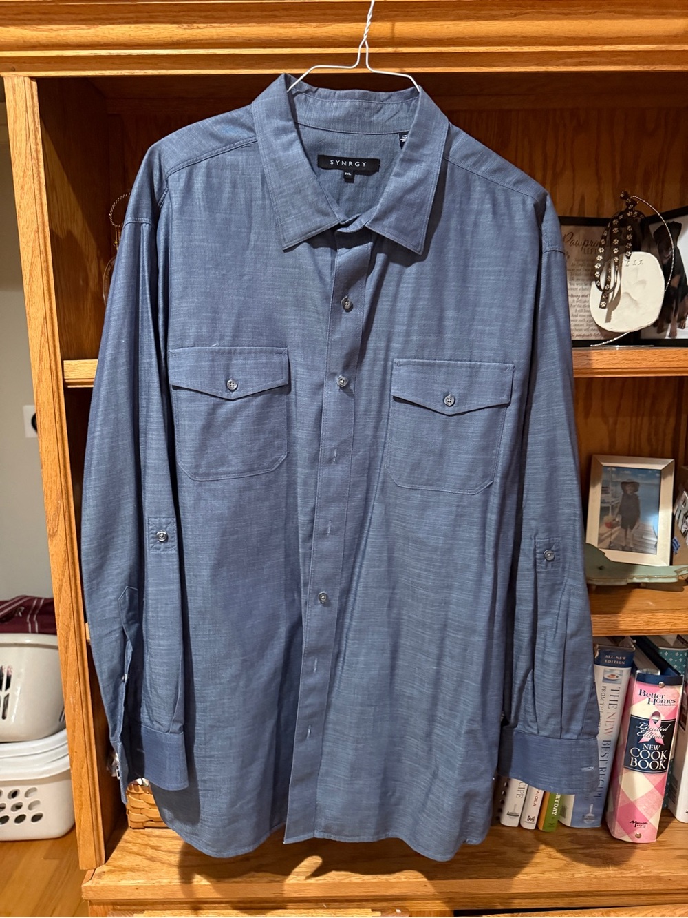 Men's Blue Long-Sleeve Button-Up Shirt